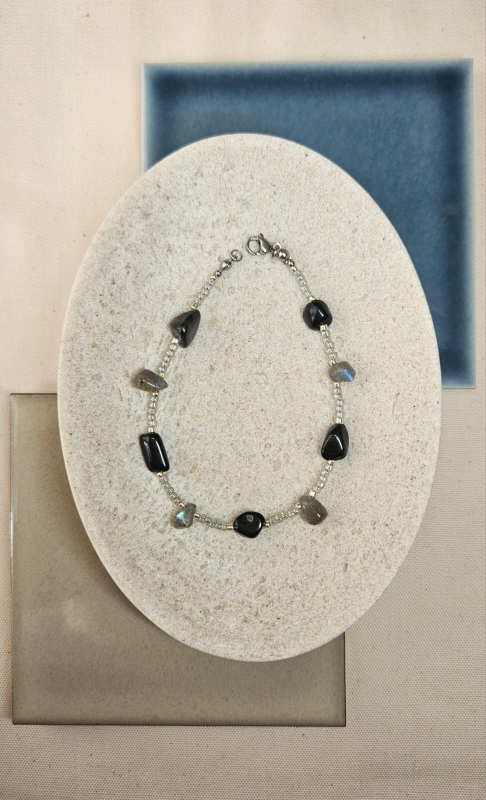 天然石ブレスレット｜ブラック×グレー｜Eagle heart｜金属アレルギー対応