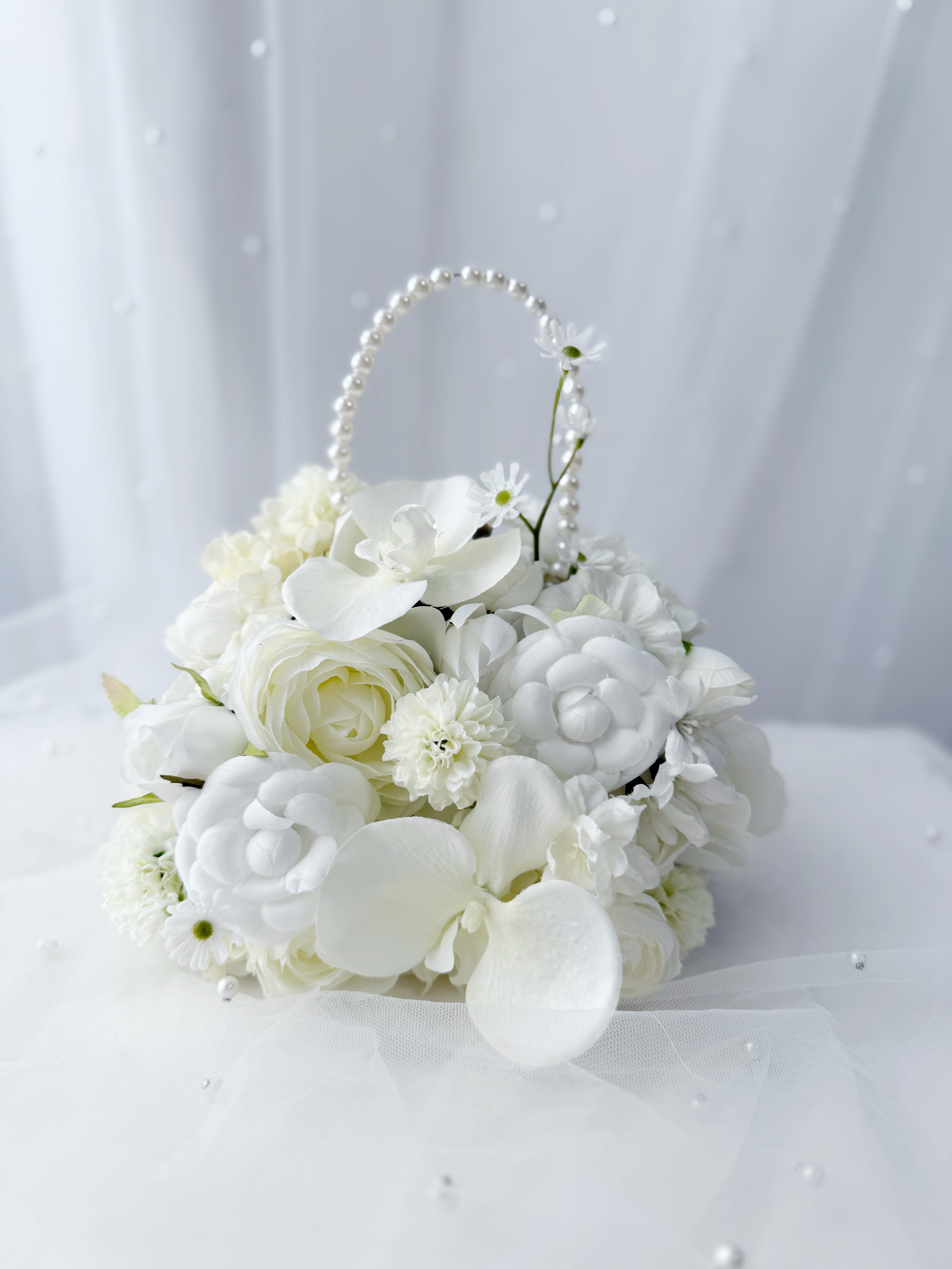 【即納品可能】フラワーバッグブーケ　ホワイトブーケ　パールブーケ　和装ブーケ　白無垢ブーケ