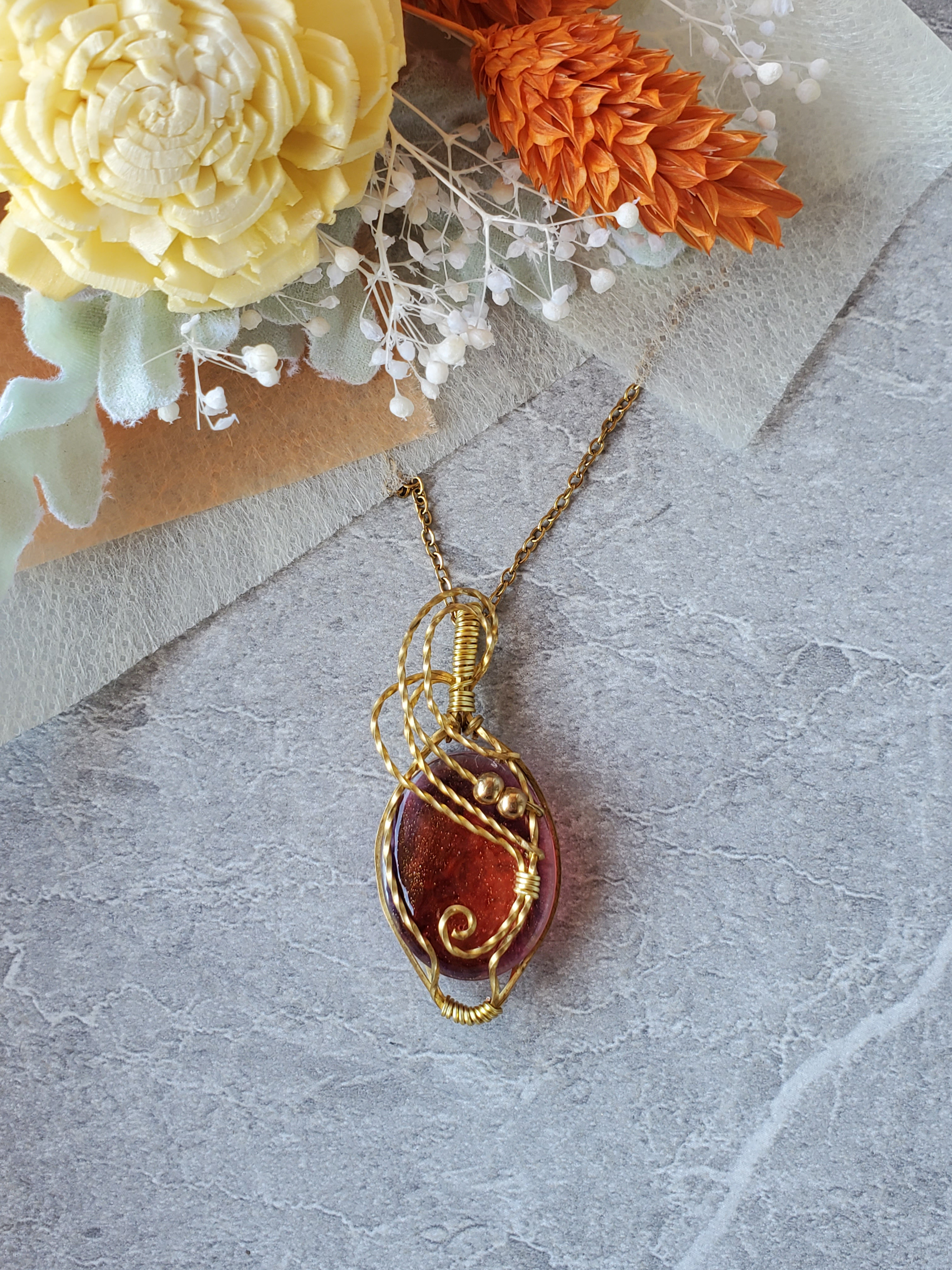 #02　[一点モノ]世界にひとつだけのレジン&ワイヤーネックレス