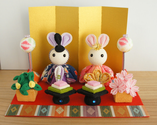 ひなまつり ひな人形 うさぎ 桃の節句 橘 桜 菱餅 雪洞 屏風 毛氈