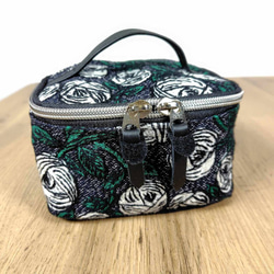 ミナペルホネン/2025tambourineタンバリンネイビー×白/ラウンド