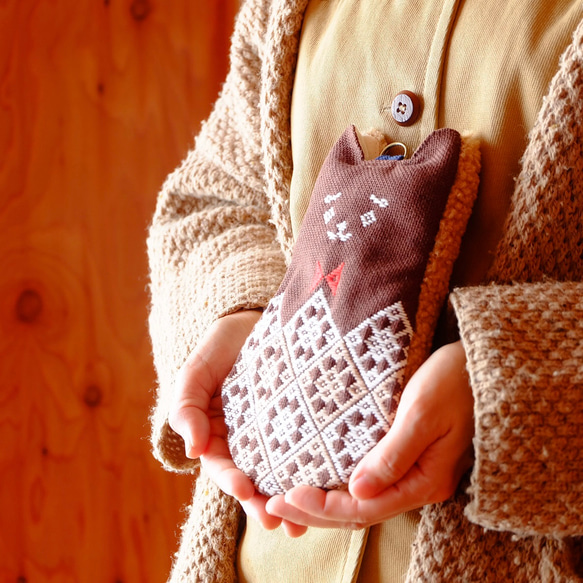 Kogin-zashi 小熊智慧型手機袋 [刺繡 ☺︎ Sashiko] 小熊 ⌘ Hitomebore New 2026 ⌘ 第5張的照片