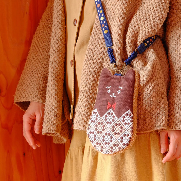 Kogin-zashi 小熊智慧型手機袋 [刺繡 ☺︎ Sashiko] 小熊 ⌘ Hitomebore New 2026 ⌘ 第14張的照片