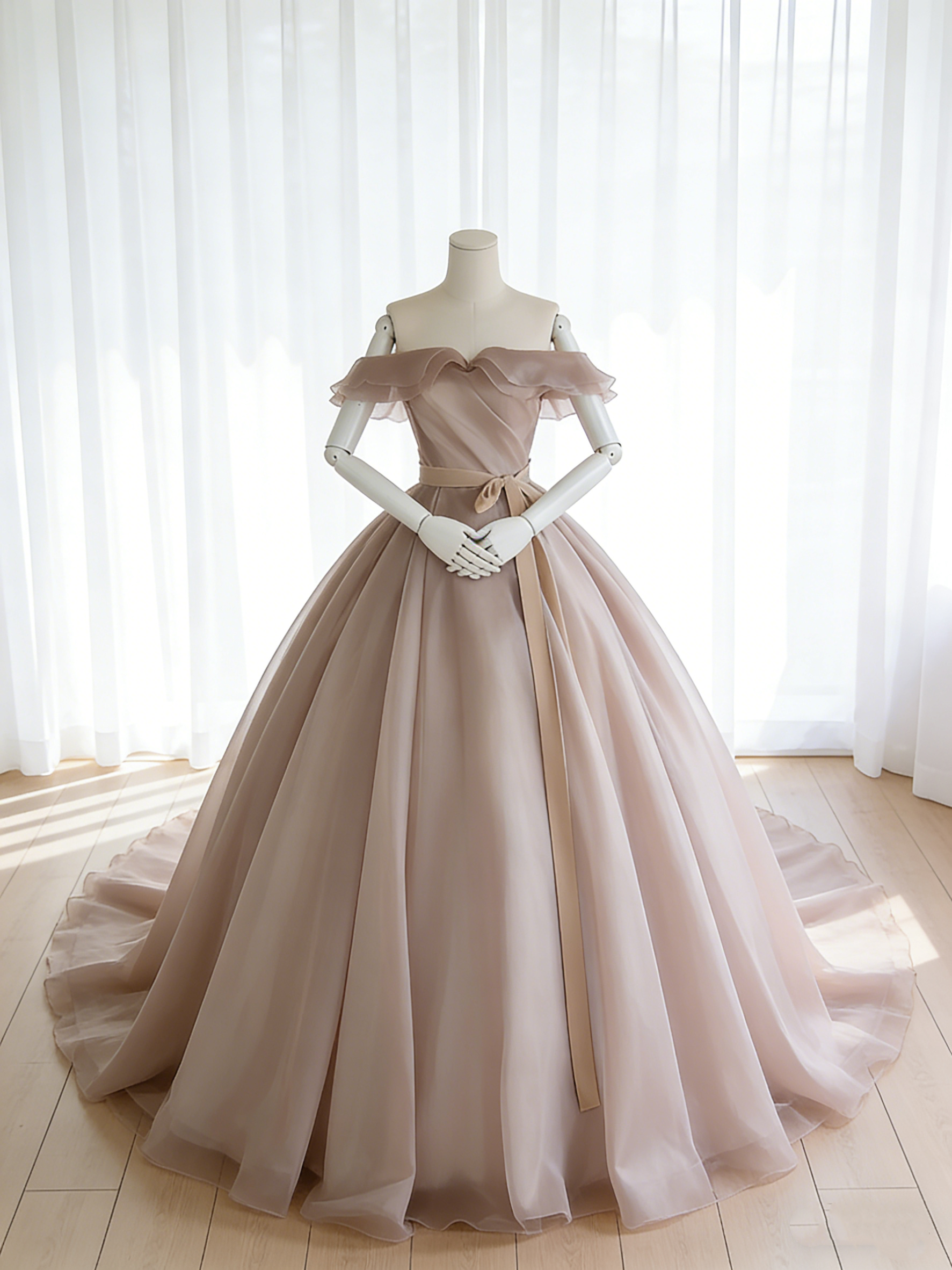 送料無料！カラードレス 薄シャンパン色 シフォンオーガンジー サッシュベルト ふわふわドレス 結婚式/披露宴