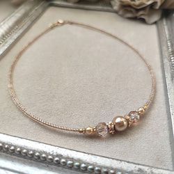 シャンパン色パールとチェコビーズのチョーカーネックレス 4枚目の画像