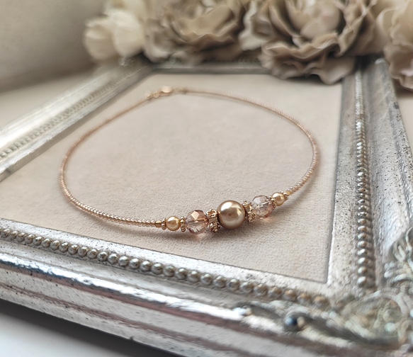 シャンパン色パールとチェコビーズのチョーカーネックレス 5枚目の画像