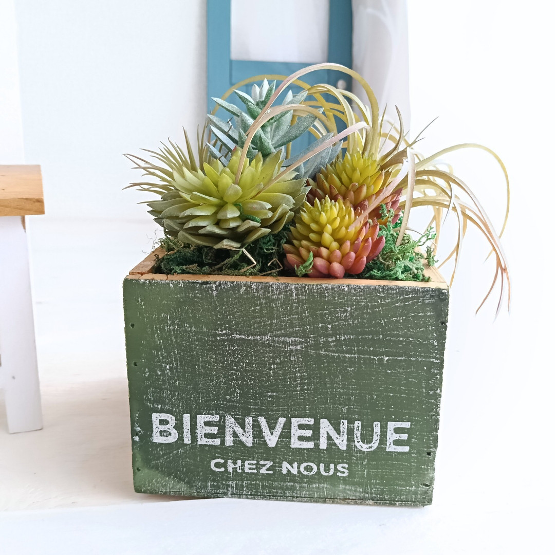 【グリーン】木製キューブのフェイク多肉寄植え(大小セット)　フェイクグリーン　インテリア　ボタニカル　造花　人工観葉植物