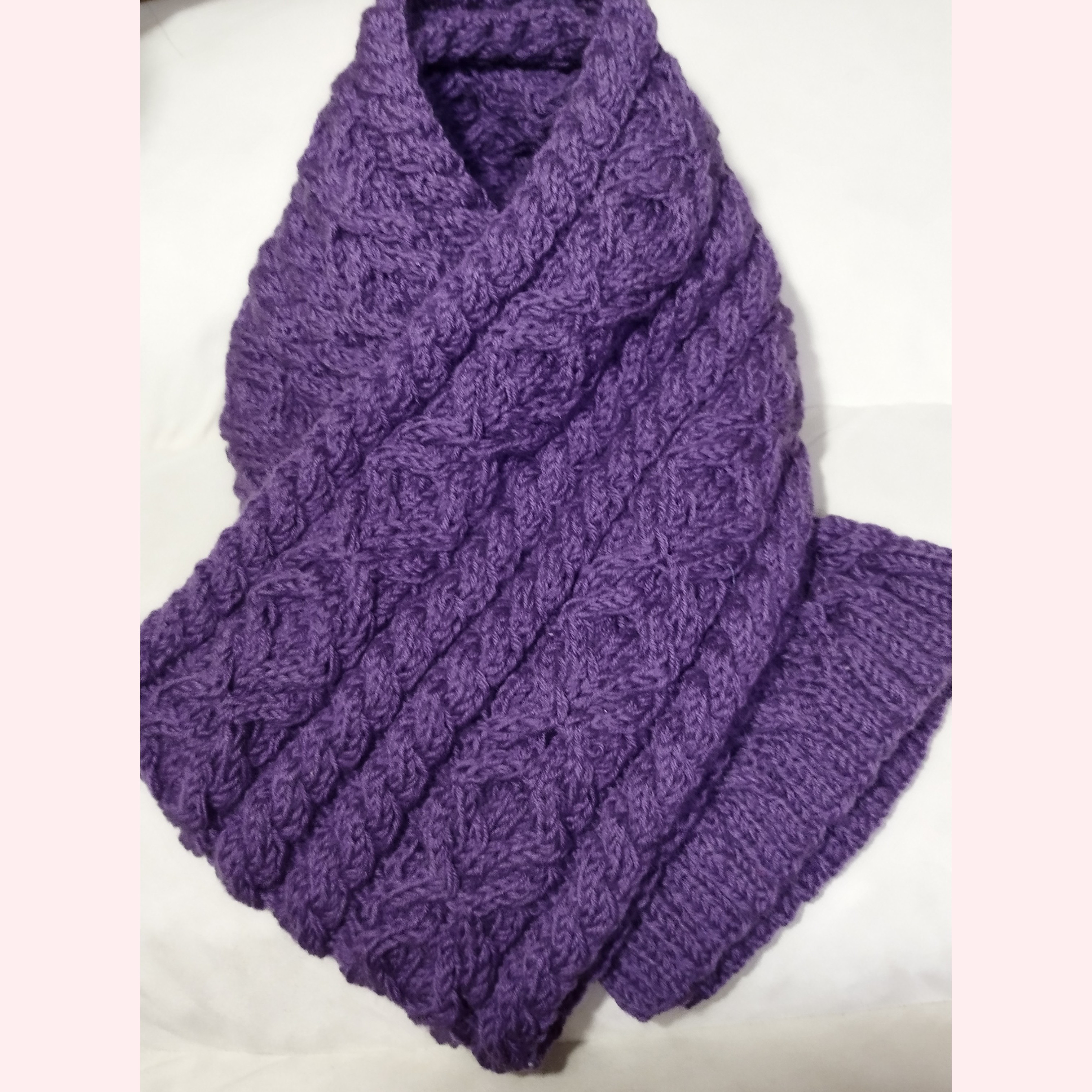紫パープルアランケーブルマフラー手編み
