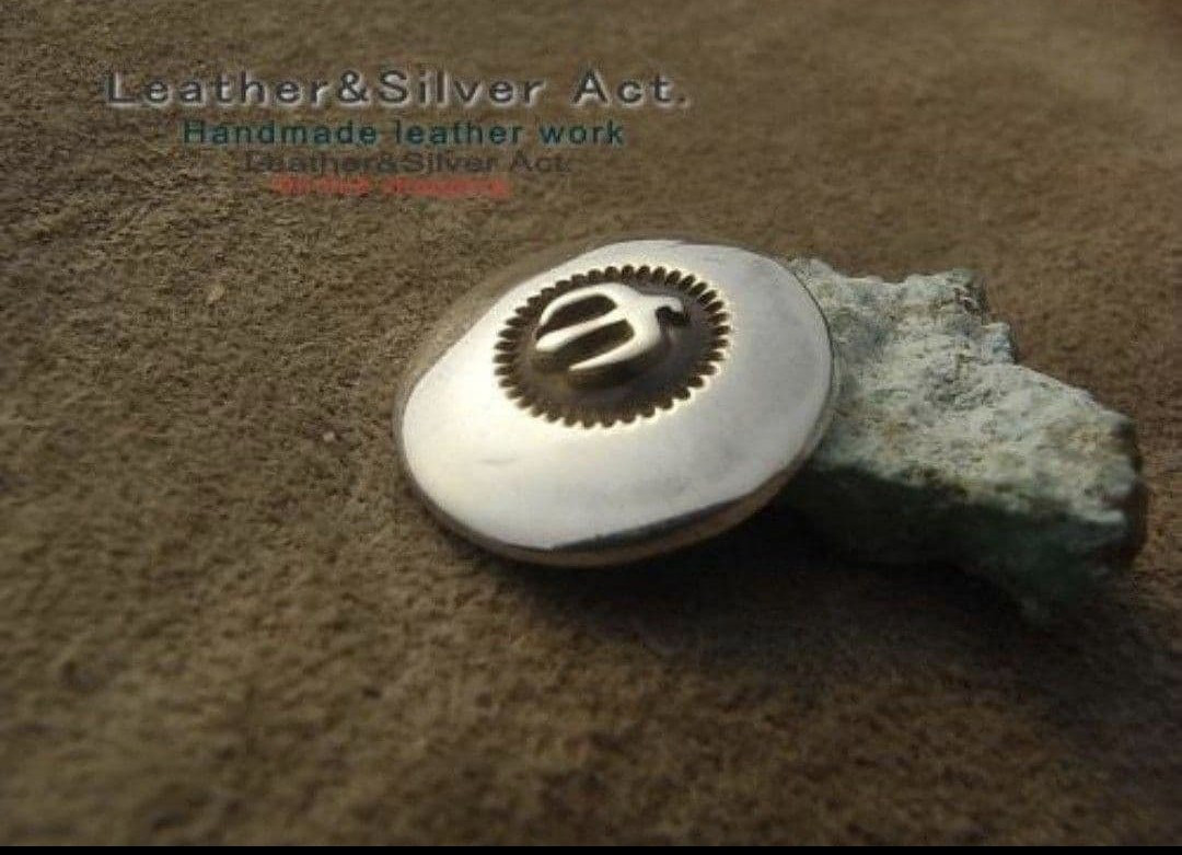 イーグルスタンプ オリジナルコンチョ silver925 ハンドメイド作品　レザーアンドシルバーアクト　オリジナルコンチ 4,640円