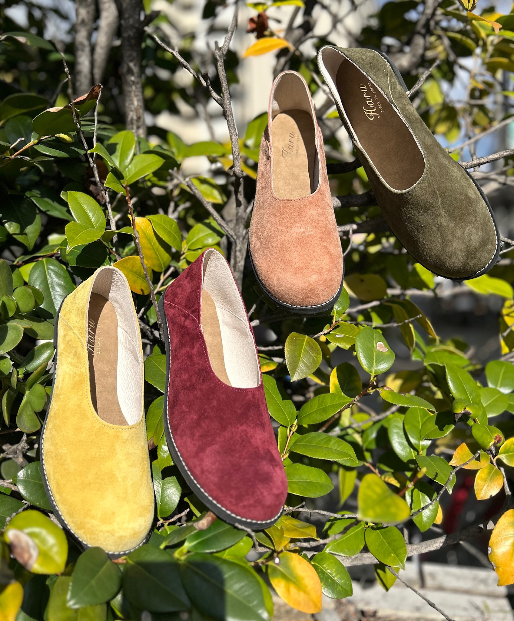 足に吸い付くようなフィット感・しなやかな本革が叶える軽やかなステップ♪Nubuckのさりげない贅沢が日常を輝かせます❤️