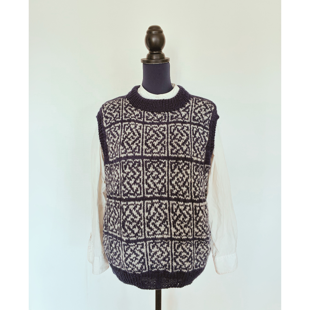 【一点もの】和の情景を編み込む手編みの編み込みベスト〜ユニセックスサイズ〜