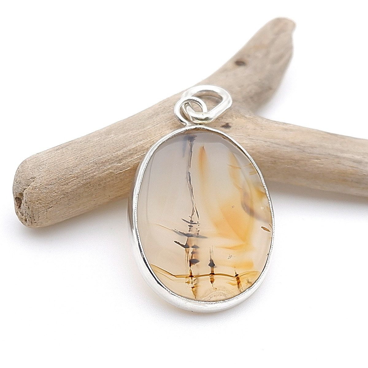 ピクチャーアゲートのペンダント 天然石アクセサリー　ペンダントトップ　一点物　macari