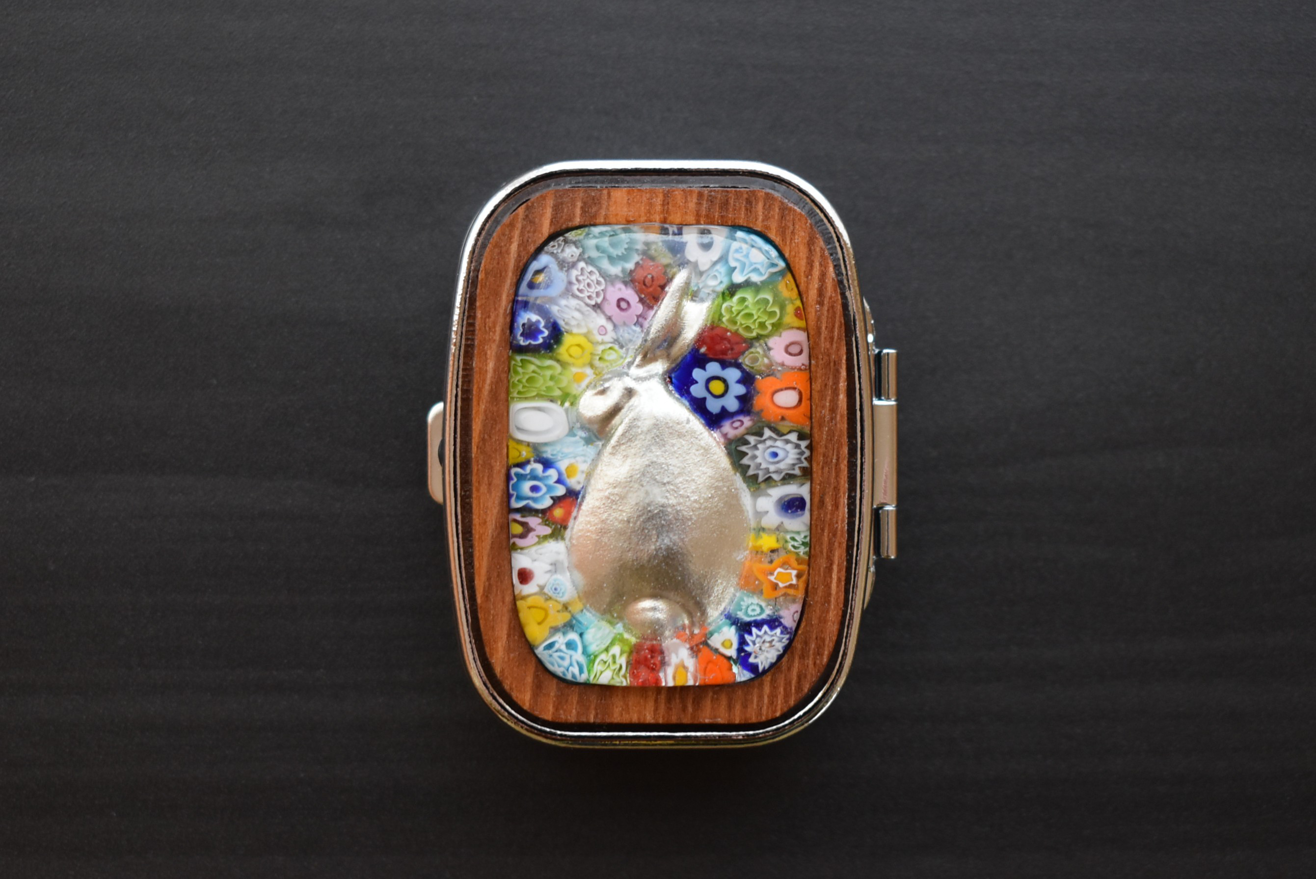 うさぎのピルケース