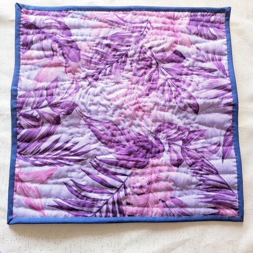 ハワイアンキルト マンタレイ タペストリー ティーポットマット こ物置