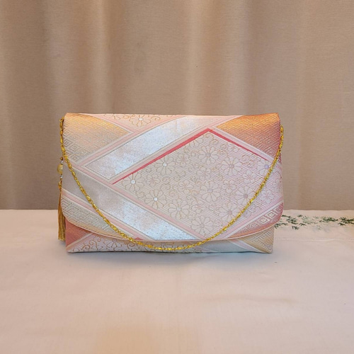 桜模様シルク着物帯の2ways クラッチバック 桜模様シルク着物帯の2ways クラッチバック クラッチバッグ miyuki