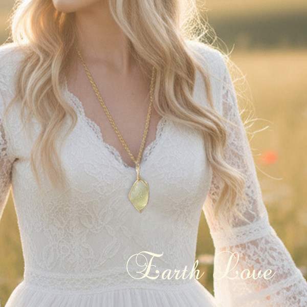 リビアングラス 原石 ペンダントトップ