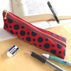 畳縁　草間彌生風格？　紅色和黑色波爾卡圓點　硬幣錢包　日式 第7張的照片