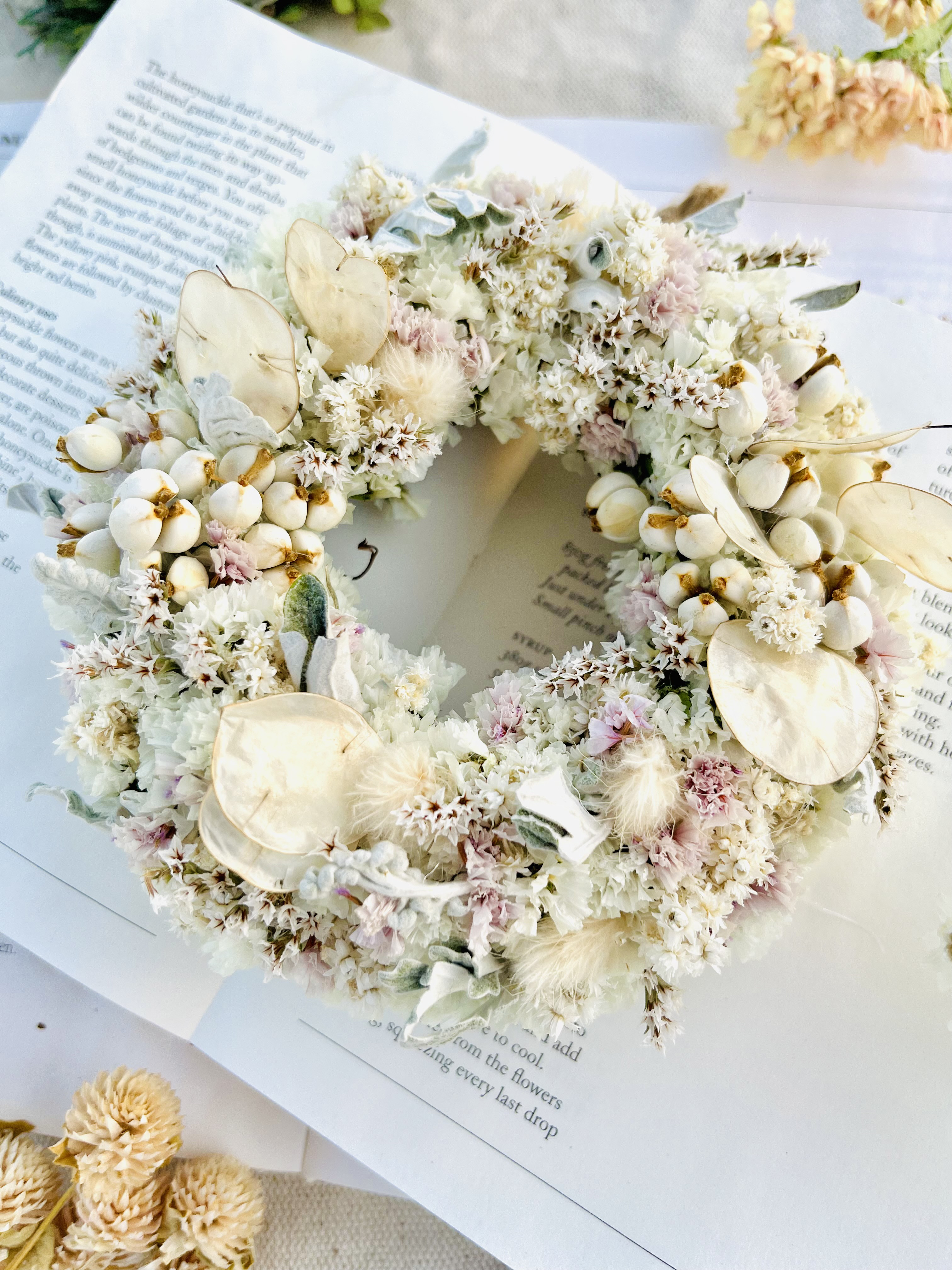 春　スプリング　三日月リース　春待ちリース　三日月　節分　ミモザ　スターチス   リース　ドライフラワーリース　ひな祭り