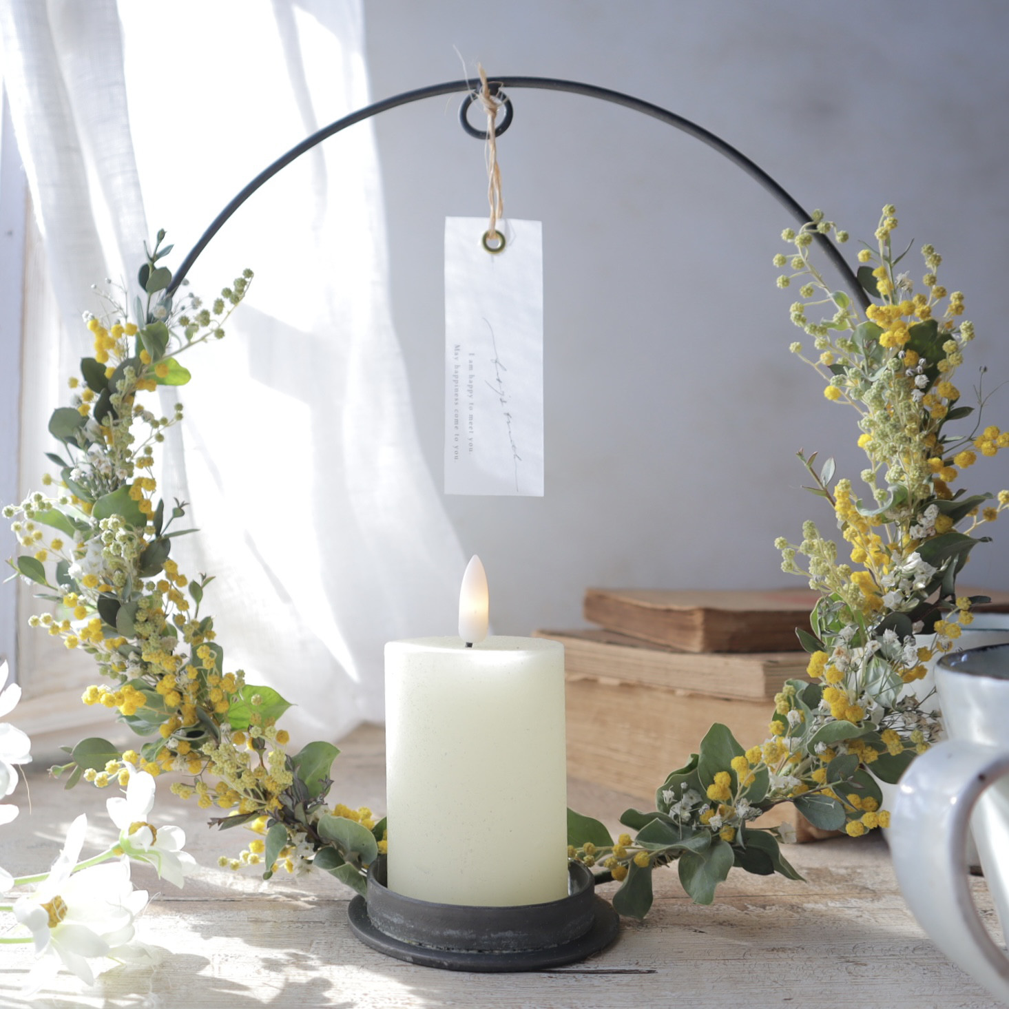 ミモザのアイアンリース　LEDキャンドル付き