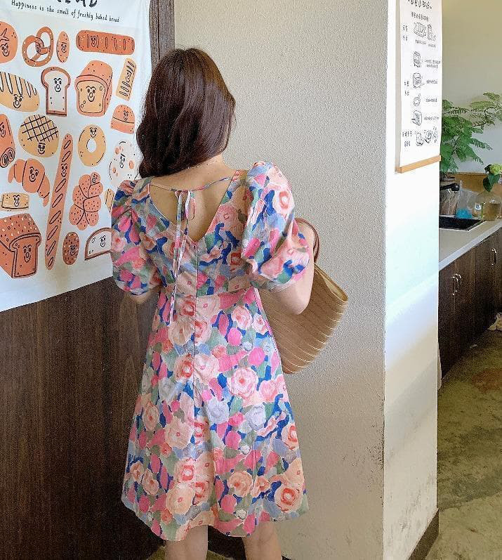 大きいサイズ レディース ワンピース　花柄　春夏 秋 新品 半袖