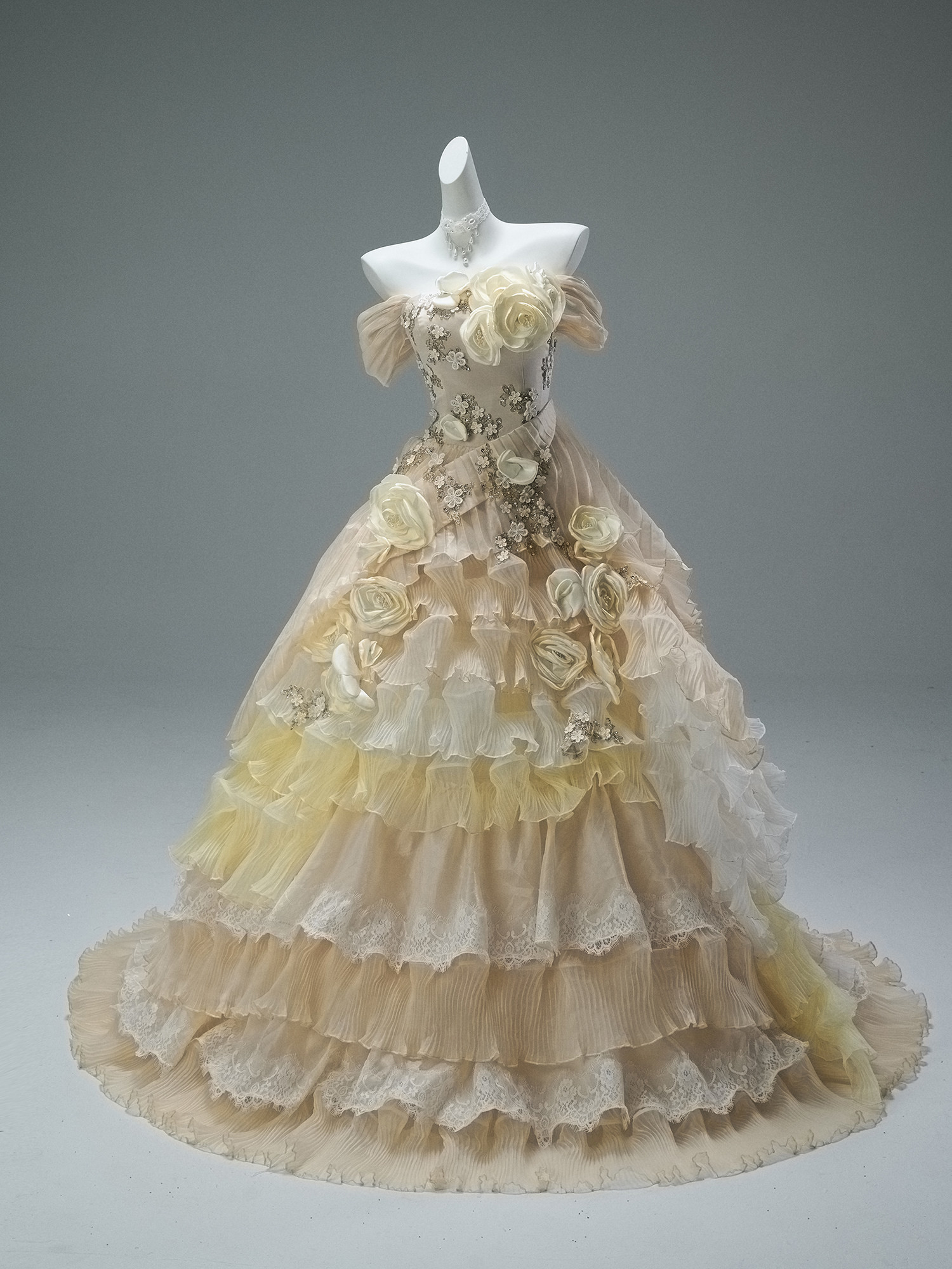 受注制作 ドレス 黄色 トレーン 花 綺麗 プリンセス vintage 豪華 演奏会 成人式 ロングドレス CQ015