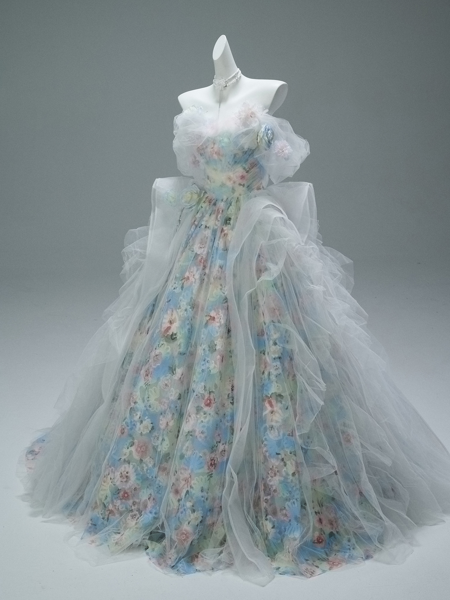 受注制作 ドレス 花柄 トレーン チュール 立体花 綺麗 豪華 上品 プリンセス 演奏会 成人式 ロングドレスCQ018
