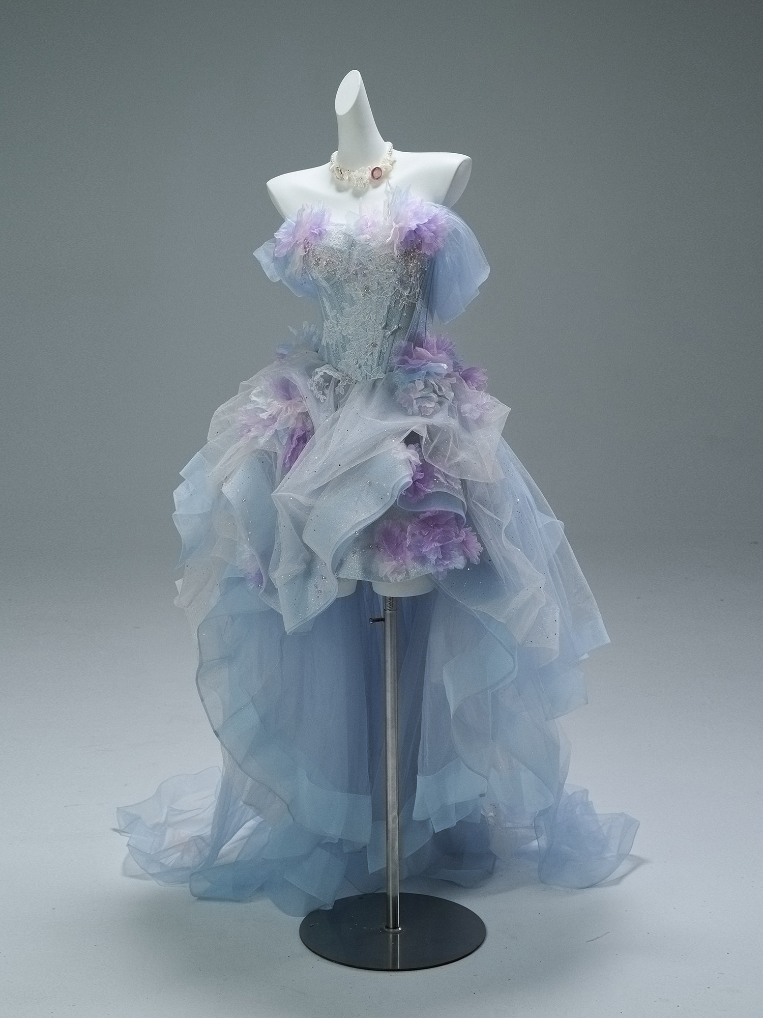 受注制作 ドレス 青 トレーン チュール 立体花 綺麗 豪華 上品 プリンセス 演奏会 成人式 ロングドレスCQ019