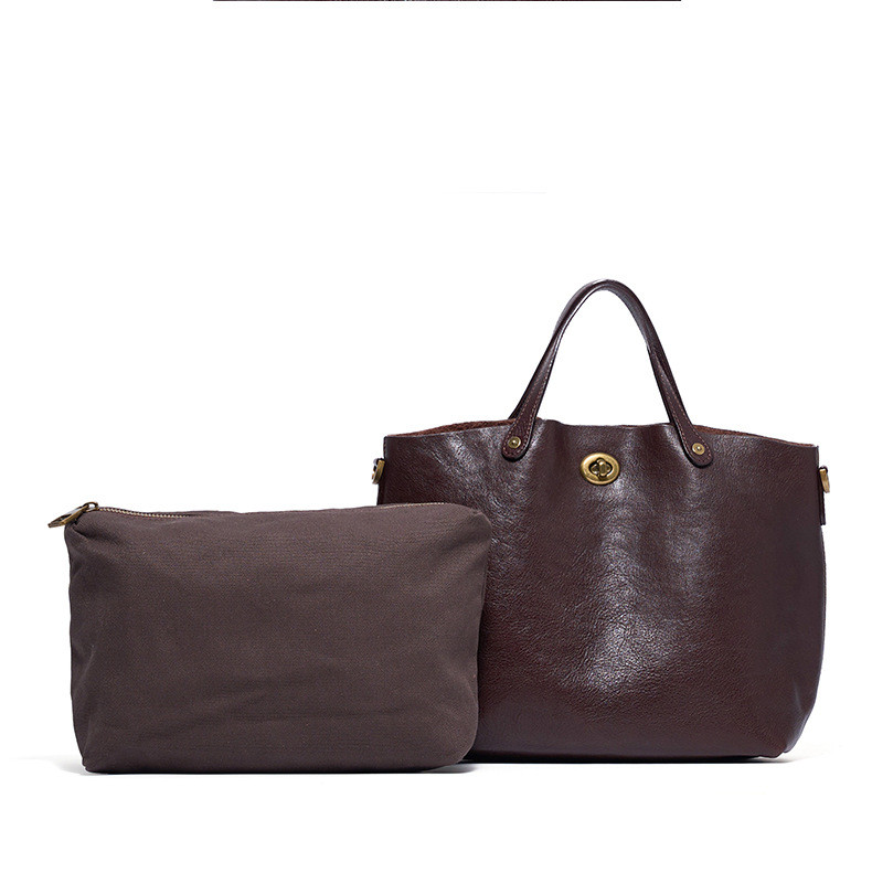 縦のラインが美しい 本革トートバッグ ― ほどよい収納力で、日常に寄り添うレザーバッグ ―