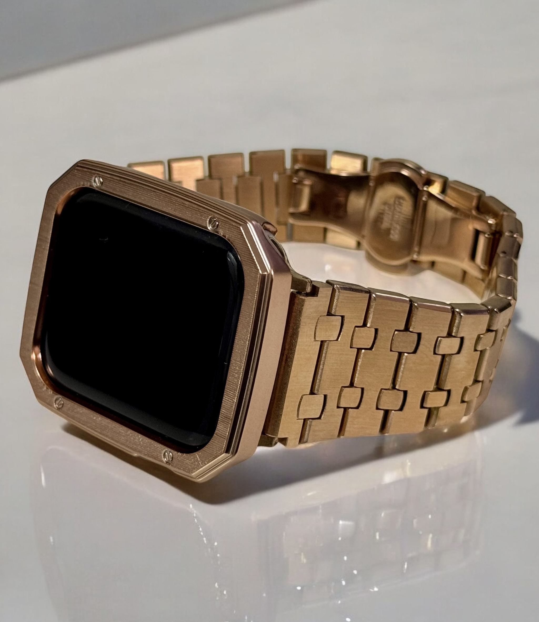 r★アップルウォッチバンド　鏡面ステンレスベルト　Apple Watchカバー