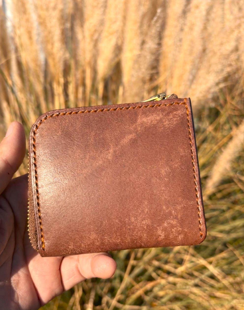 イタリアンレザーの手縫い  L字ファスナー財布   Tempo（テンポ）　＊カスタムオーダー製品