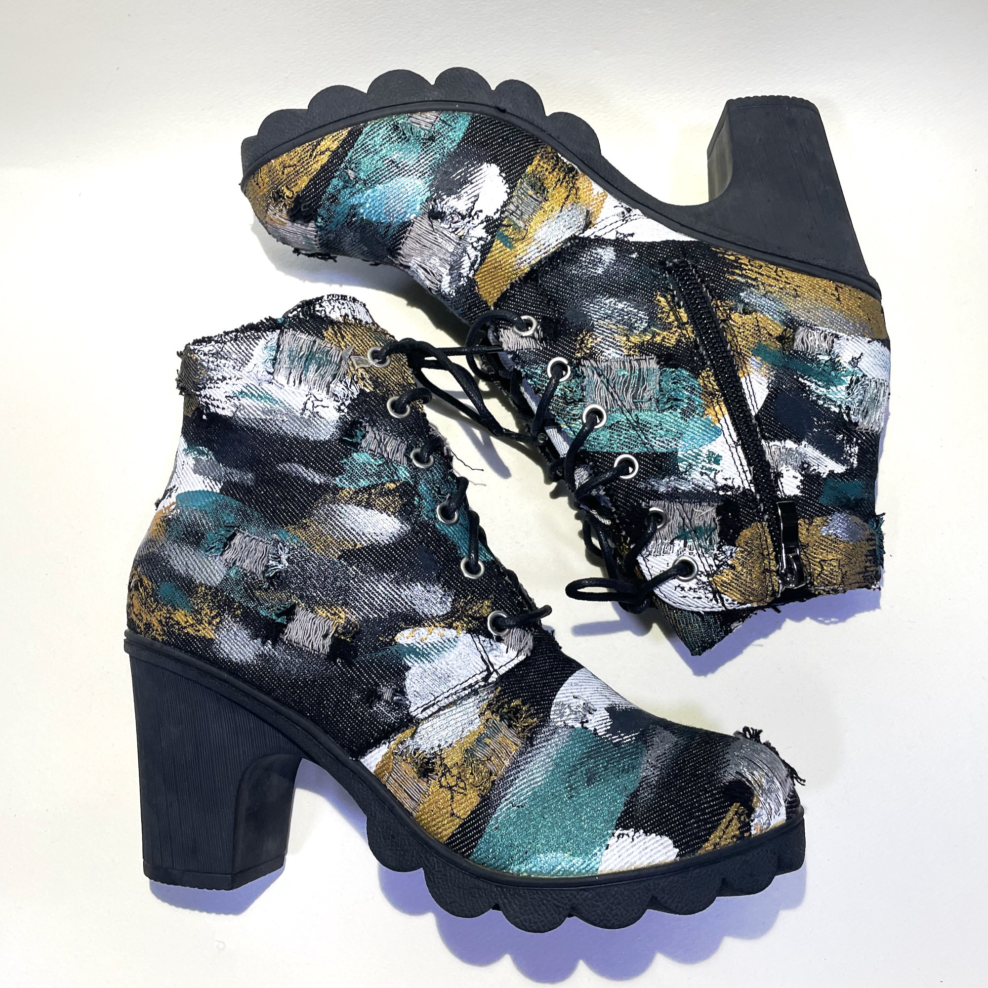 美脚ダメージ加工マルチペイントブーツ (ブラックデニム) 24.0cm/38