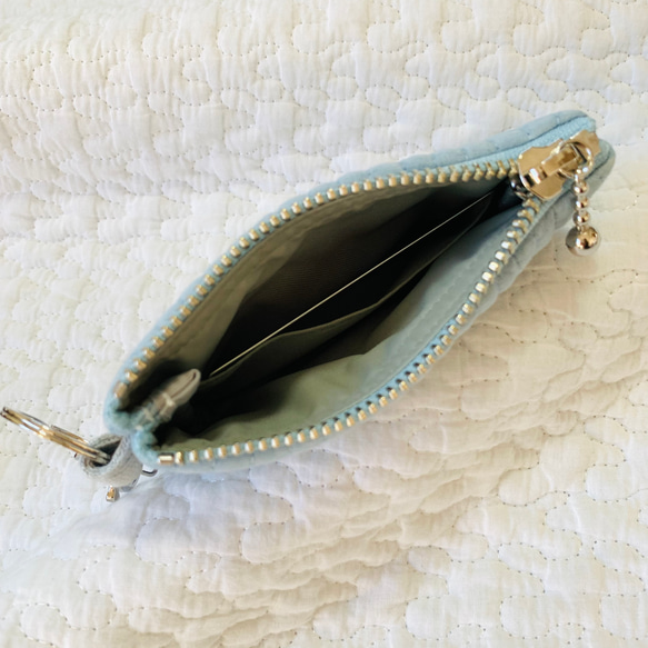 おとぼけだいなそー+足跡　選べるコインケース　H9W12.5 ヌビ　ミニポーチ　恐竜ベイビー　恐竜　オリジナル　刺繍 6枚目の画像