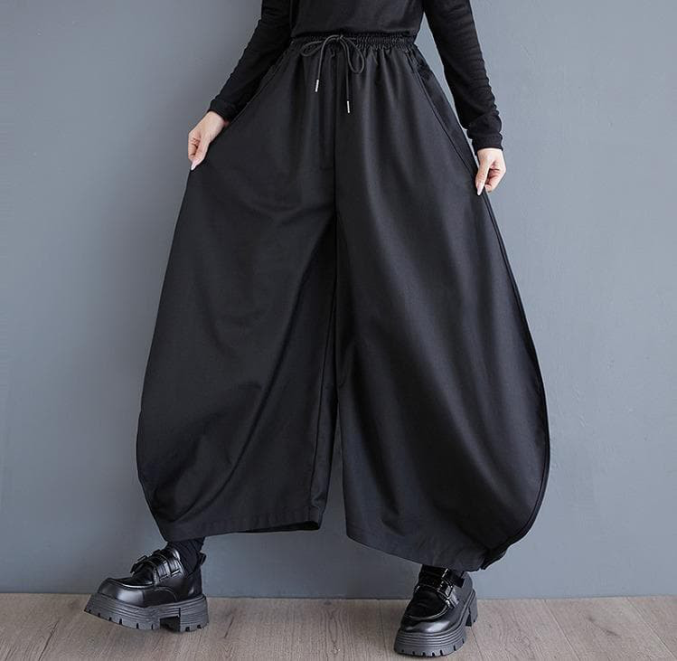 大きいサイズ パンツ　モード系　ブラック　レディース 秋冬　春 新品