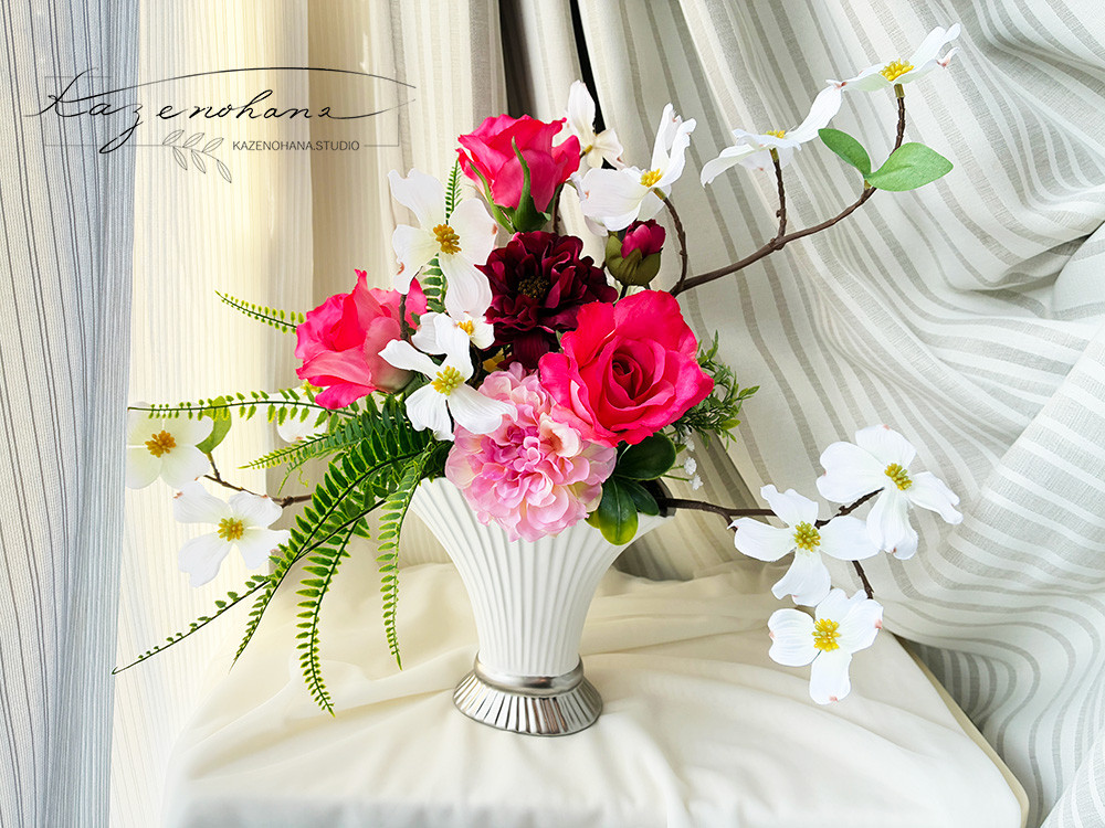 春待ちアレンジ＊春を呼ぶバラとハナミズキのアレンジメント＊アーティシャルフラワー＊ギフト