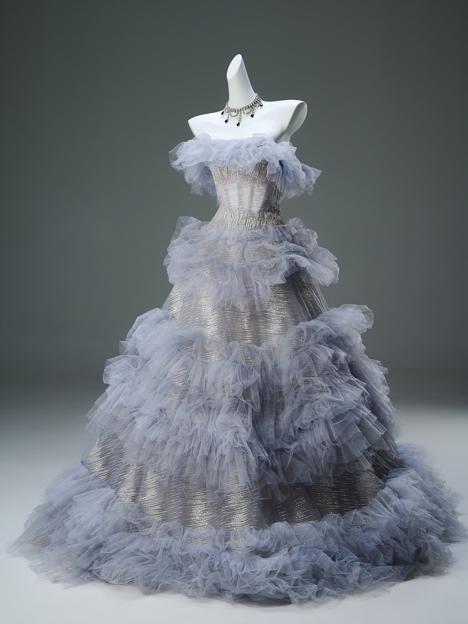 受注制作 ドレス 薄紫 パープル ケーキ型 チュール トレーン オフショルダー 豪華 演奏会 成人式 ロング CQ067