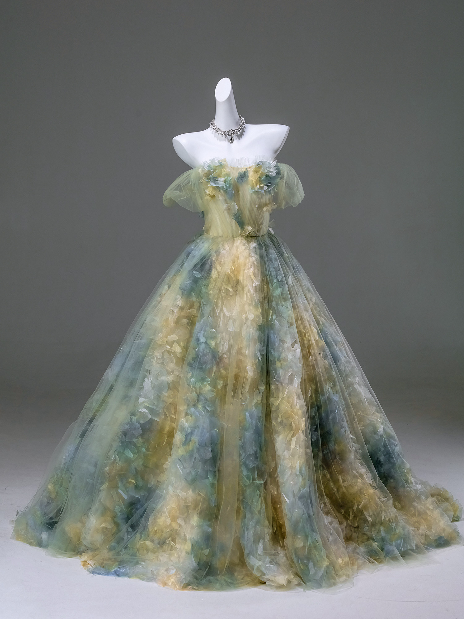 受注制作 ドレス 黄色緑 トレーン オフショルダー 上品 綺麗 豪華 プリンセス 演奏会 成人式 ロング CQ068