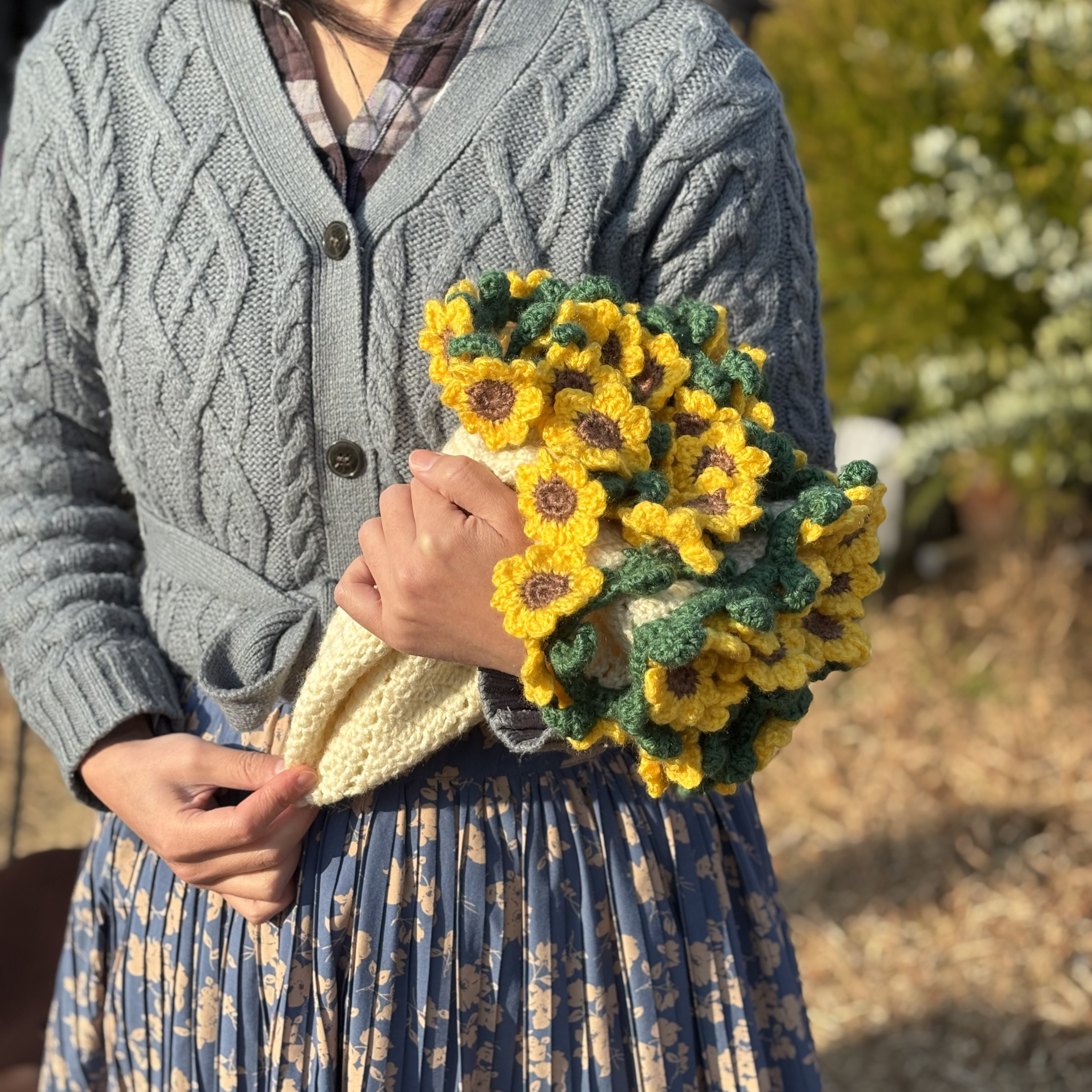 【大きめサイズ】フラワーブーケ風ニットブランケット[ひまわり/イエロー]