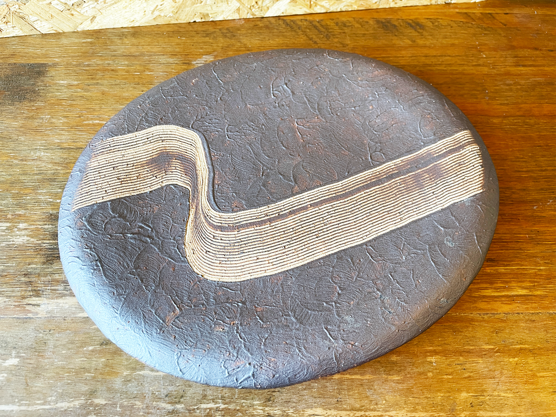 【アウトレット半額】早い者勝ち一点限り！金帯の大皿