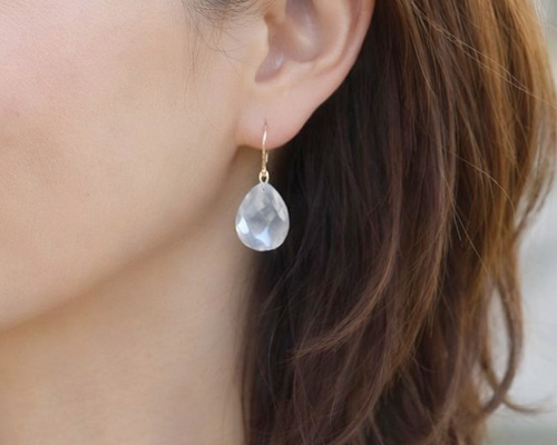 シルバー可✿マザーオブパール（白蝶貝）ピアス/イヤリングサージカル