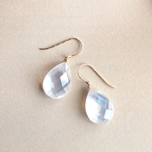 白蝶貝 マザーオブパール YG ネックレス ピアス アクセサリーセット 楽天市場】皐花1花【3点セット】 白蝶貝 ネックレス + ピアス or