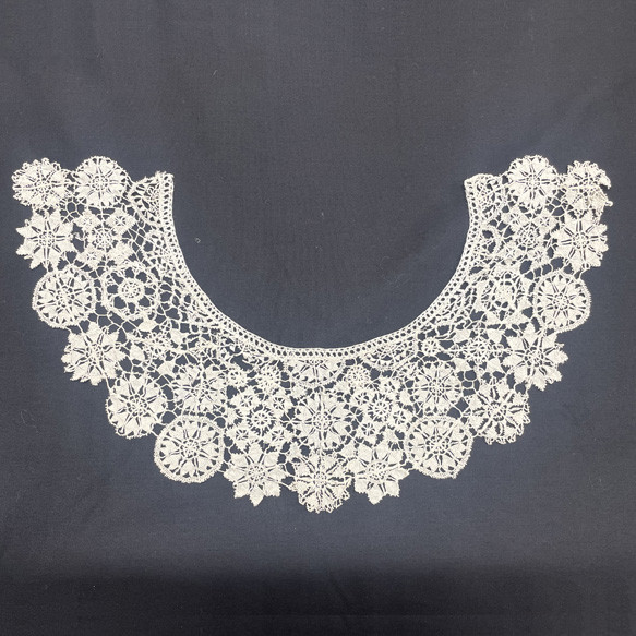 プント・イン・アリア襟飾り（No.3901）