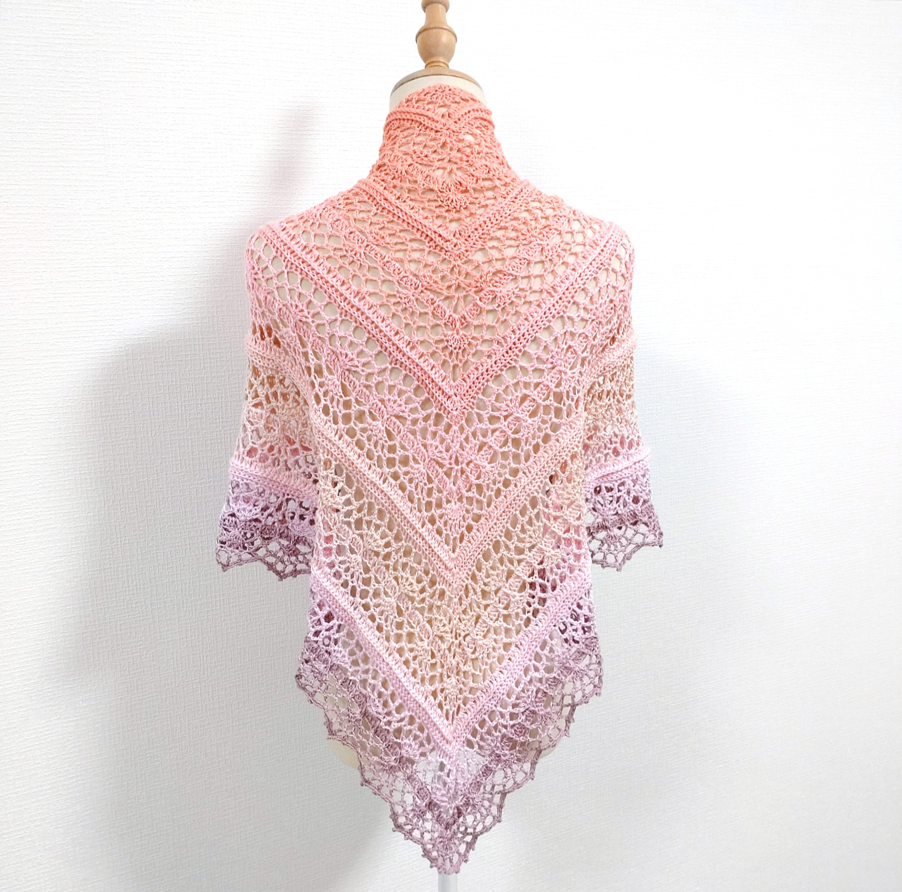 三角ショール　ショール　ストール　バレエショール　オールシーズン　海外輸入糸　コットン【アプリコット＆ローズピンク】