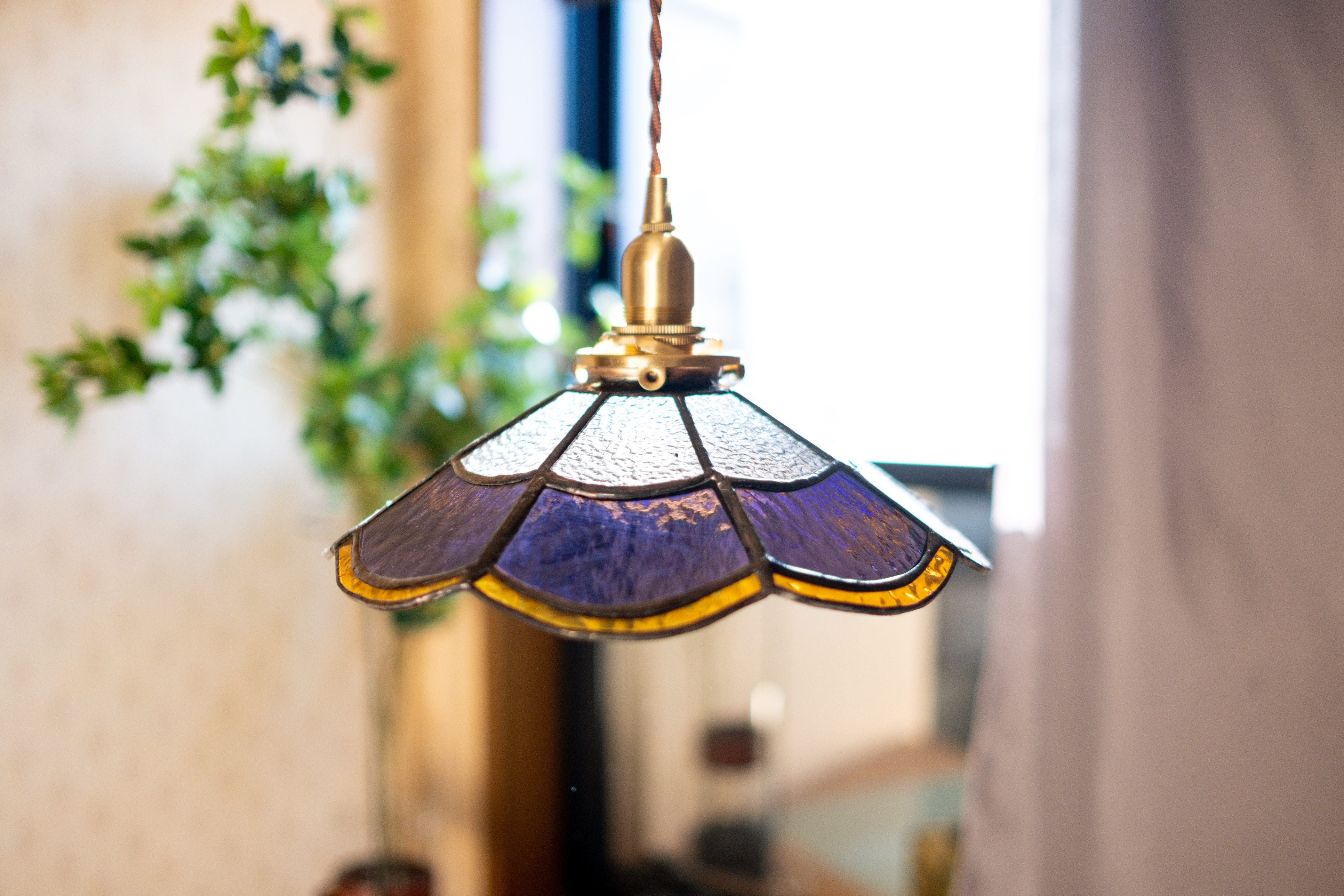 フラワーランプシェード　パープルアンバー