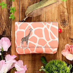 【再販】《送料無料》ふんわりミニポーチ キリンアミメPK 1枚目の画像