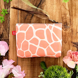 【再販】《送料無料》ふんわりミニポーチ キリンアミメPK 2枚目の画像