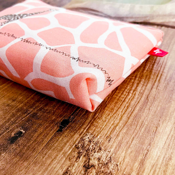 【再販】《送料無料》ふんわりミニポーチ キリンアミメPK 6枚目の画像