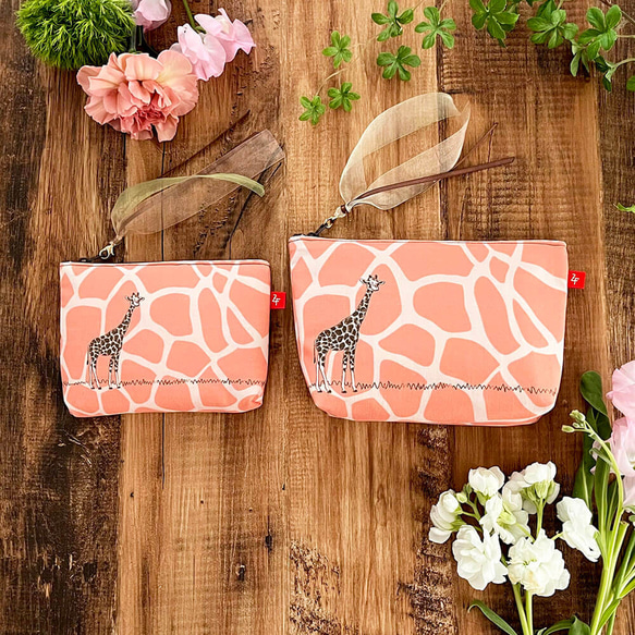 【再販】《送料無料》ふんわりミニポーチ キリンアミメPK 3枚目の画像