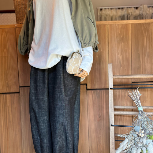 再販】ミナペルホネン「tambourine」切替デザインのナチュラルパンツ