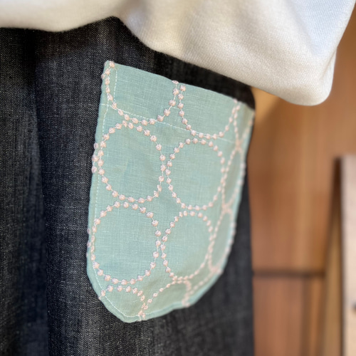 再販】ミナペルホネン「tambourine」切替デザインのナチュラルパンツ