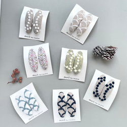 ミナペルホネン生地のヘアゴム/Choucho/ちょうちょ/リネン/刺繍/ダーク